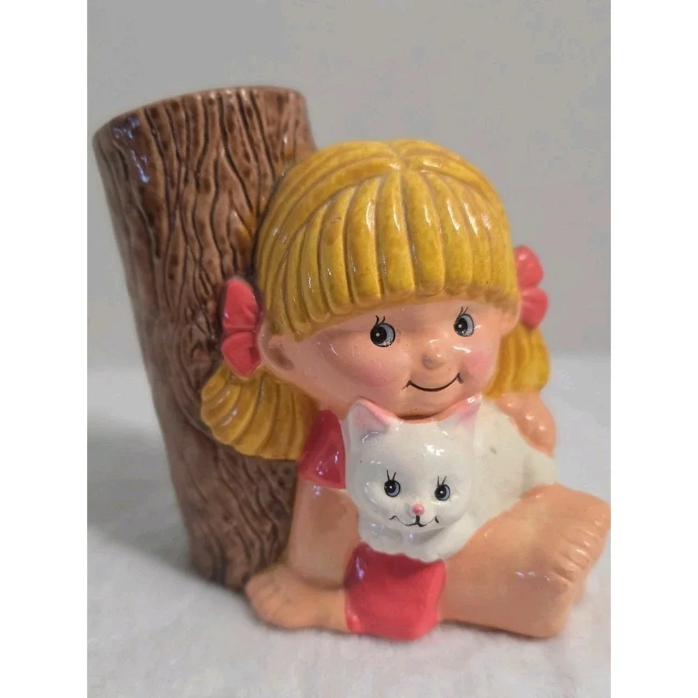 Vintage  Girl with Cat Pencil Holder By  ‎ JSNY
